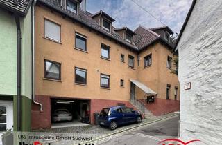 Haus kaufen in 70376 Münster, Renovierungsbedürftiges, teilvermietetes 6-Familienhaus zum Grundstückspreis zu verkaufen.