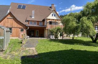 Haus kaufen in Leidringer Straße, 78736 Epfendorf, Epfendorf: Kompaktes Haus mit viel Freiraum