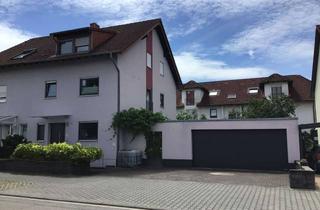 Haus kaufen in Handschuhsheimer Straße 12, 68723 Plankstadt, Moderne großzügige gut ausgestattete DHH mit ELW und Doppelgarage - Energieausweis A+