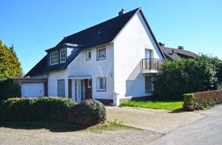 Einfamilienhaus kaufen in 51381 Bergisch Neukirchen, Wohnen mit Perspektive – Einfamilienhaus mit Einliegerwohnung auf naturnahem Grundstück
