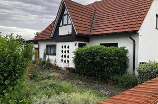 Haus kaufen in 85117 Eitensheim, Familienfreundlich wohnen: EFH mit großer Dachterrasse, Kachelofen und Top-Anbindung in Eitensheim