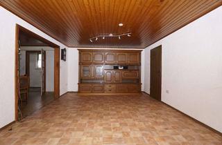 Einfamilienhaus kaufen in 67472 Esthal, Einfamilienhaus mit Garten und Garage