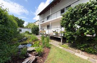 Haus kaufen in 95445 Kreuz, Charmantes Ein- oder Zweifamilienhaus mit großem Garten und Doppelgarage in Bayreuth