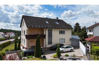 Haus kaufen in 93133 Burglengenfeld, Geräumiges Zweifamilienhaus mit großer Garage und Burgblick in Burglengenfeld zu verkaufen