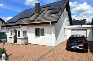 Haus kaufen in 33034 Brakel, Ihr Familienglück in Brakel: Gepflegtes Haus mit Sauna, 4 Schlafzimmern und Keller