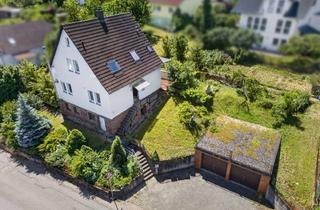Haus kaufen in 75334 Straubenhardt, Familienzuhause mit Charakter und Naturgarten in Ottenhausen