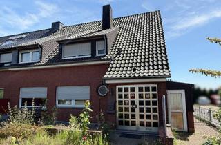 Haus kaufen in 47647 Kerken, Unverbaubarer Blick ins Grüne – Zweifamilienhaus mit Potenzial für Neues