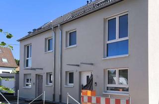 Haus mieten in Lange Straße 52, 71272 Renningen, Großzügige Doppelhaushälfte mit Wohlfühlcharakter