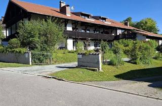 Anlageobjekt in 94261 Kirchdorf im Wald, Vielseitiges Wohn- und Geschäftshaus mit Potenzial – Ideal für kreative Lebens- und Arbeitskonzepte