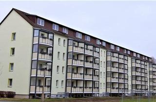 Wohnung mieten in Str. Des Friedens 7, 08606 Oelsnitz, Gemütliche 2-Raum-Dachgeschosswohnung mit Kraxelrabatt im 1. Jahr