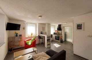 Wohnung kaufen in 78147 Vöhrenbach, Einladendes Zuhause im Herzen des Schwarzwalds-1,5 Zimmer Wohnung mit Stellplatz