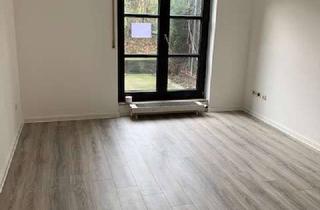 Wohnung kaufen in Max-Born-Str. 30, 40591 Wersten, Stilvolle, gepflegte 1-Zimmer-Erdgeschosswohnung mit Balkon und EBK in Düsseldorf