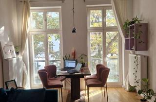 Wohnung mieten in Simon-Dach-Straße 14, 10245 Friedrichshain, Geschmackvolle Wohnung mit zwei Zimmern sowie Balkon und Einbauküche in Berlin