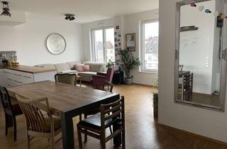 Wohnung mieten in Wöhlerstraße 20, 50823 Neuehrenfeld, Traumhafte Dachgeschosswohnung mit Terrasse in Ehrenfeld