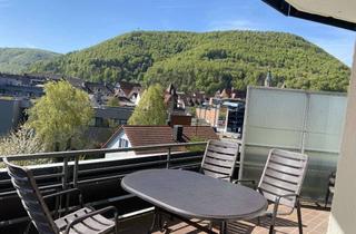 Wohnung mieten in 72574 Bad Urach, Stilvolle 3,5-Zimmerwohnung in Bad Uracher Toplage