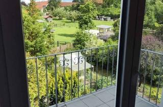 Wohnung mieten in 89335 Ichenhausen, 2‑Zimmer‑Dachgeschosswohnung, in Hochwang (77qm) mit 2 Balkone