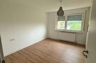Wohnung mieten in 73760 Ostfildern, Sanierte 2,5 Zimmer Wohnung mit Balkon & Einbauküche in Ostfildern Ruit (inkl. Heizkosten)