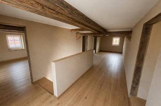 Wohnung mieten in Kirchstraße 19, 31171 Nordstemmen, Stilvoll sanierte Altbauwohnung im Fachwerkhaus – Wohnen mit Charakter und modernem Komfort