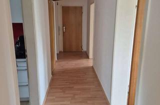 Wohnung mieten in Martin-Luther-Straße 25, 51469 Bergisch Gladbach, Helle 3 Zimmer Wohnung mit Garten