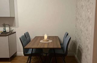 Wohnung mieten in Wichheimer Straße 20, 51067 Buchheim, Voll möblierte 1,5-Zimmer-Altbauwohnung | Erstbezug Möbel | ideal für 1 Person | sofort frei