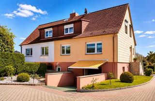 Haus kaufen in 18461 Richtenberg, Wohnhaus mit zusätzlichem Baugrundstück – gepflegte DHH auf 1.989 m² Grundstück in Richtenberg