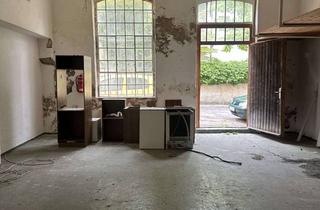Haus mieten in Karlstraße 45, 33098 Paderborn, Remise als Lager oder Gewerbefläche ab sofort zu vermieten