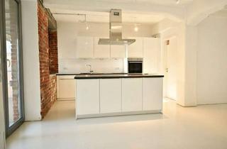 Büro zu mieten in 65510 Idstein, Repräsentative Büro- / Praxisfläche im Loftstil – zentral in Idstein, mit Aufzug & Balkon