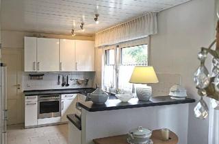 Haus kaufen in 53844 Troisdorf, Troisdorf - Freistehender Bungalow in Toplage * PROVISIONSFREI *
