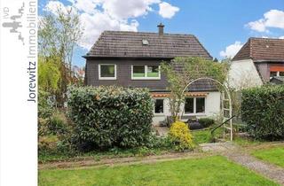 Einfamilienhaus kaufen in 33617 Bielefeld, Bielefeld - Beliebte Hanglage in Bielefeld-Gadderbaum: Einfamilienhaus mit großem Gartengrundstück