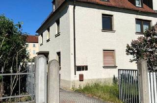 Doppelhaushälfte kaufen in Friedrichstraße 3, 91522 Ansbach, Ansbach - Drei-Familien-Doppelhaushälfte