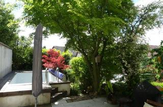Haus kaufen in 79227 Schallstadt, Schallstadt - Reihenmittelhaus in Schallstadt-Mengen mit Pool