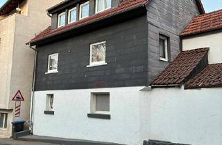 Haus kaufen in 70825 Korntal-Münchingen, Korntal-Münchingen - 1 - 2 Familienhaus