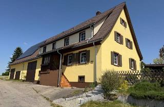 Bauernhaus kaufen in 79843 Löffingen, Löffingen - Charmantes Bauernhaus mit Scheune, Garten und moderner PV-Anlage