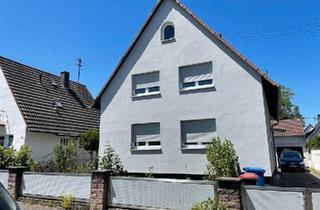 Einfamilienhaus kaufen in 76227 Karlsruhe, Karlsruhe - Modernisiertes Familienhaus mit Garten, Doppelgarage