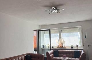 Wohnung kaufen in 86551 Aichach, Aichach - Renovierte 2 Zimmer Wohnung mit Balkon in Aichach-Oberbernbach