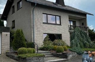Haus kaufen in 59969 Hallenberg, Hallenberg - Eigenheim am Rande von Hesborn