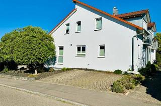 Haus kaufen in 74336 Brackenheim, Brackenheim - Hochwertig ausgestattetes Reihenendhaus mit Garage in bester Lage