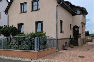 Einfamilienhaus kaufen in 07333 Unterwellenborn, Unterwellenborn - Einfamilienhaus zu verkaufen