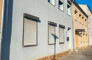 Reihenhaus kaufen in 39439 Güsten, Güsten - Schönes Reihenhaus mit Potenzial