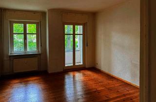 Wohnung kaufen in 10318 Berlin, Berlin - Klassischer Wohncharme in Karlshorst - 2 Zimmer mit sonnigem Westbalkon