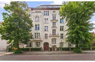 Wohnung kaufen in Mommsenstraße, 10629 Berlin, Berlin - Mommsenstraße- Stilvolle Altbauwohnung mit zwei Balkonen in Toplage Charlottenburg