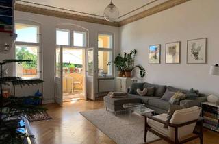 Wohnung kaufen in 10961 Berlin, Berlin - Bergmannkiez - Stilvoll sanierte Altbauwohnung mit Grünblick