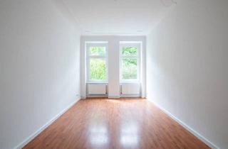 Wohnung kaufen in Rennbahnstrasse 24, 13086 Berlin, Berlin - Bezugsfreie 2-Zimmer-Wohnung mit Altbau-Flair und modernem Tageslicht-Badezimmer, jetzt besichtigen