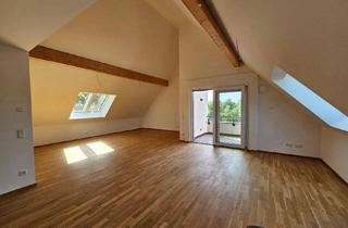 Wohnung kaufen in 91074 Herzogenaurach, Herzogenaurach - Großartige 2-Zim.mit Bakkon
