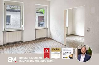 Wohnung kaufen in 90762 Fürth, Charmante 2-Zimmer-Altbauwohnung im Erdgeschoss, ab sofort bezugsfrei