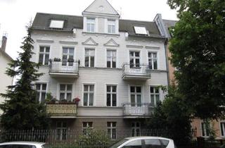 Wohnung kaufen in Uhlandstraße 61, 13156 Niederschönhausen, 2 1/2 Zimmer Wohnung mit Balkon