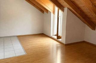 Wohnung kaufen in Dr. Hans Jakob Straße 18, 83059 Kolbermoor, Gepflegte 1 Zimmerwohnung mit Tiefgaragenstellplatz und Kellerabteil