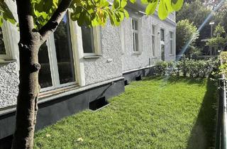 Wohnung kaufen in Toblacher Straße 42, 13187 Pankow, Modernisierte, große 2 oder 3-Zimmer-Wohnung mit Garten