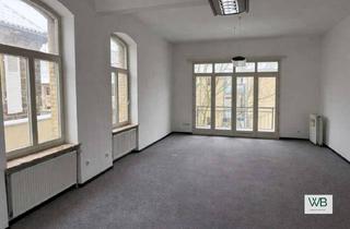Wohnung kaufen in 38100 Innenstadt, Maisonette -Altbauwohnungen + Balkon renovierungsbedürftig - Theaterwall Braunschweig