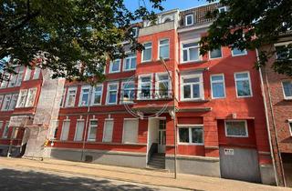 Wohnung kaufen in 26382 Bant, Überraschend anders. Charmante Wohnung mit Garage und viel Gestaltungspotenzial